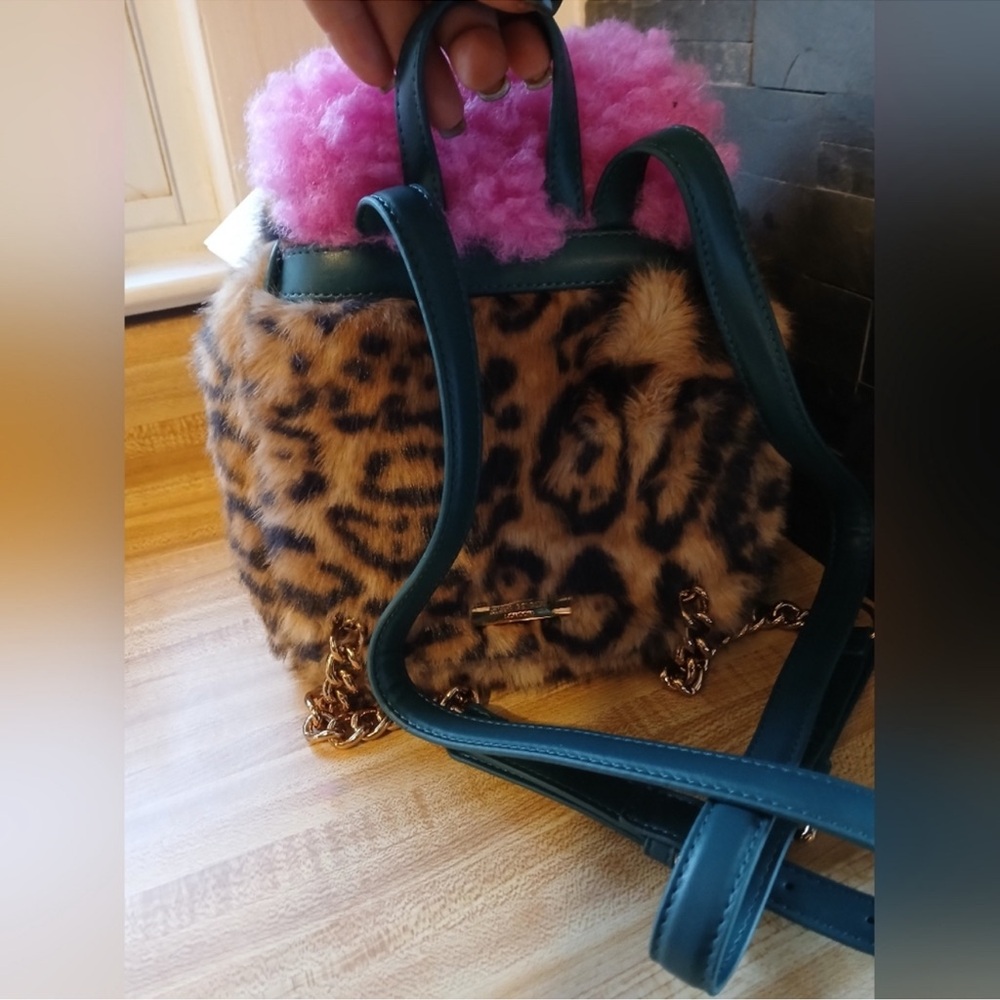 Kurt Geiger London Small Hoxton backpack - Picture 6 of 9